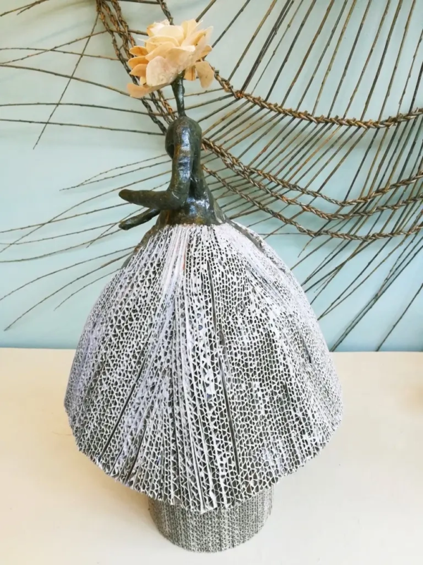 Danseuse D_La femme à la tête de chou